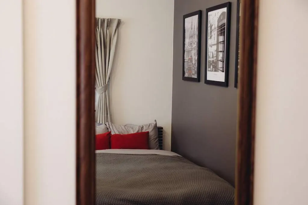Apartment Hotelbehometokyo